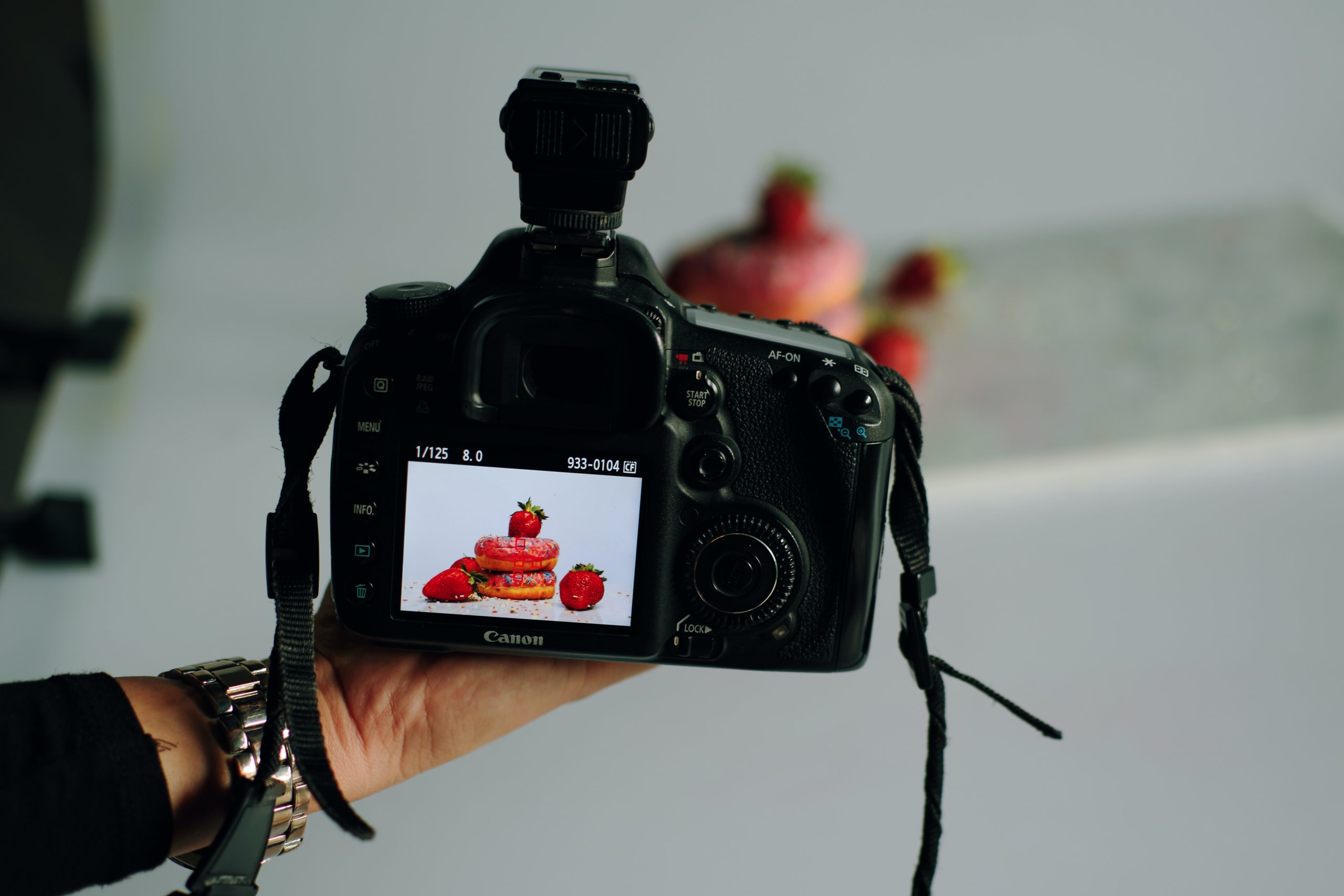 get-professional-food-photographer-hacks